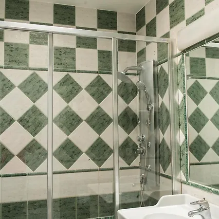 Acogedor Muy Luminoso