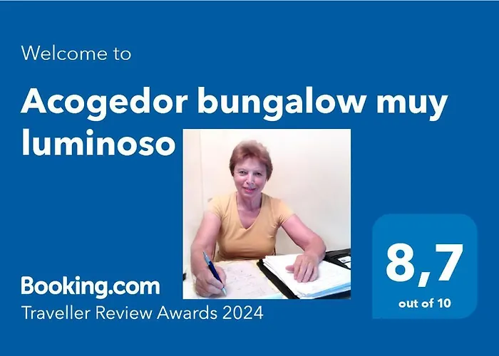 펜션 Acogedor Muy Luminoso 마스팔로마스